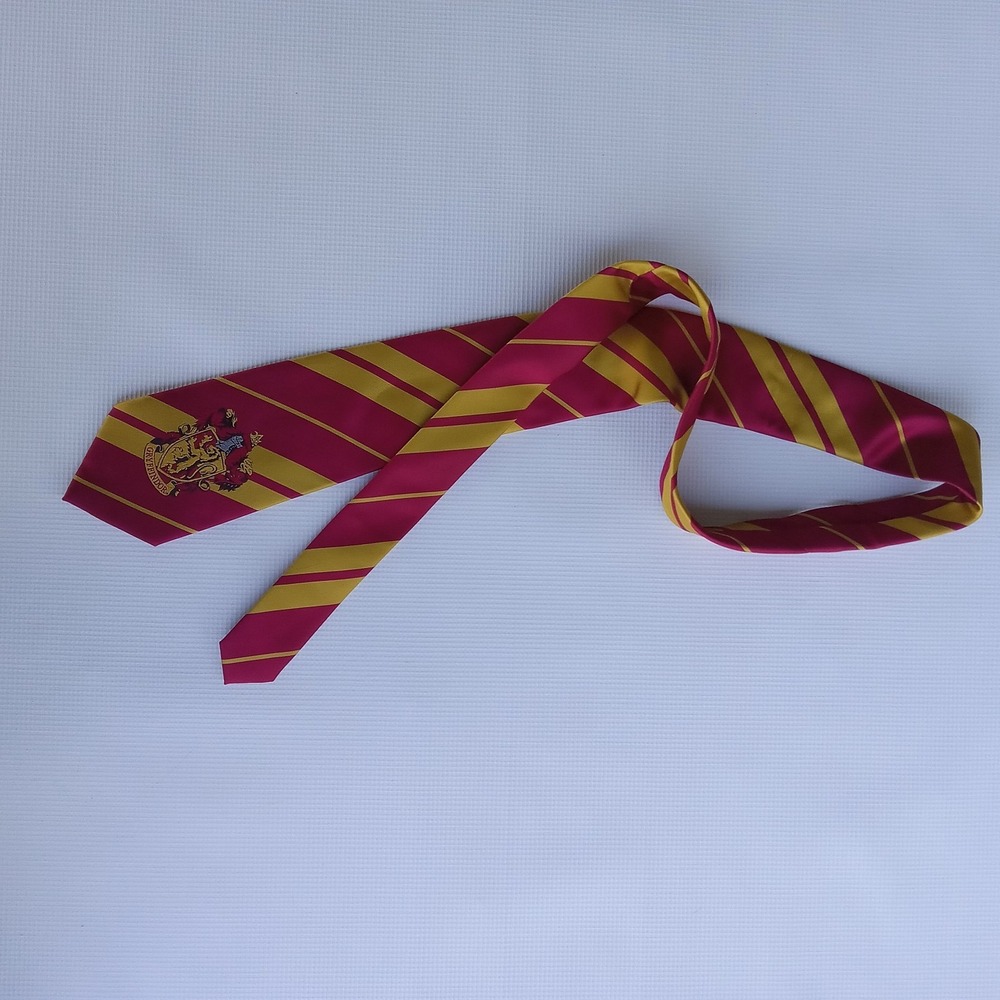 Harry Potter Men's Necktie Tie Polyester Gryffindor Crest Maroon Gold Stripe 54" - Picture 5 of 7